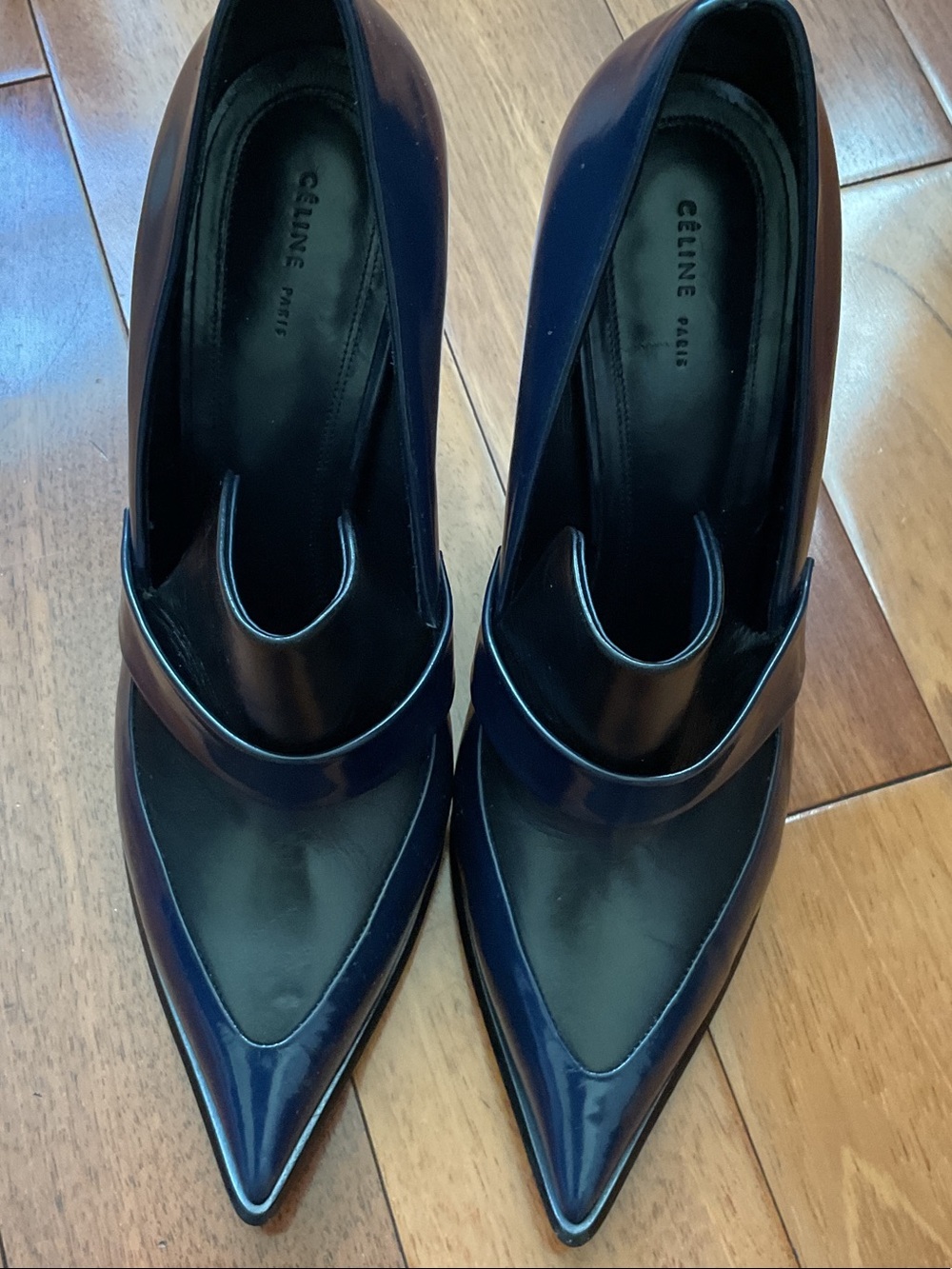 CELINE Paris Navy and Black Pointed Leather Women’s Pumps